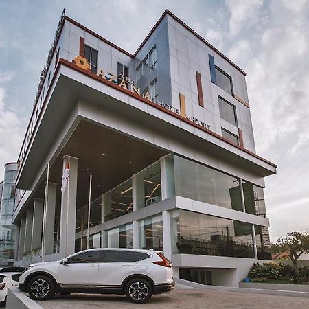 The Azana Hotel Airport Semarang Exterior foto